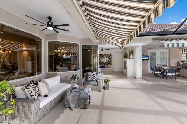 7012 TWIN HILLS TERRACE, Lakewood Ranch, FL 34202