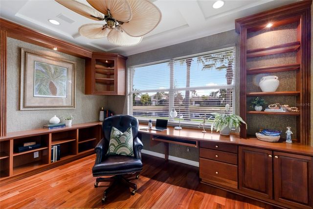 7012 TWIN HILLS TERRACE, Lakewood Ranch, FL 34202