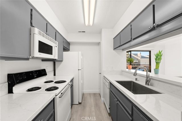 10655 Lemon Avenue 3704, Rancho Cucamonga, CA 91737