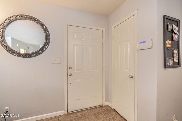 43455 30th Street Unit 4, Lancaster, CA 93536