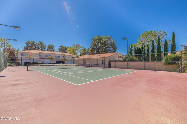 43455 30th Street Unit 4, Lancaster, CA 93536