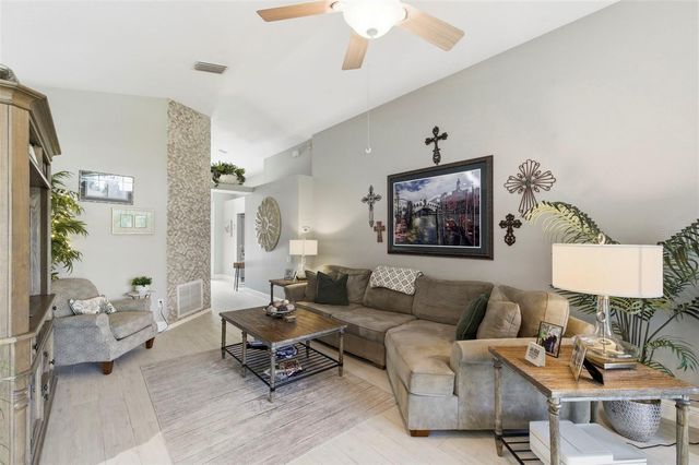 26645 SEA HERO CIRCLE, Wesley Chapel, FL 33544