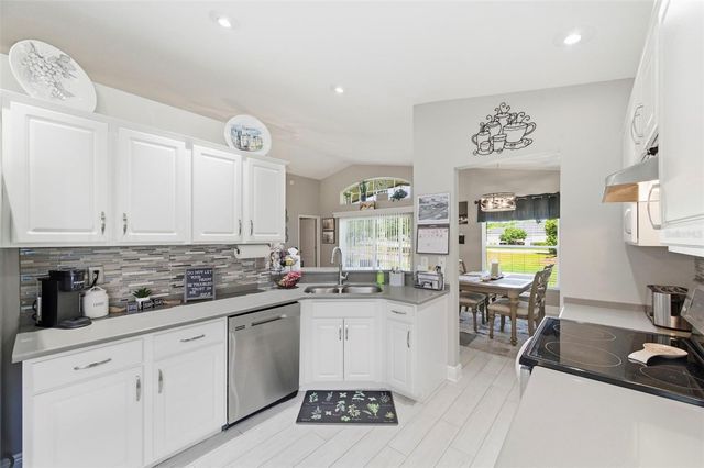 26645 SEA HERO CIRCLE, Wesley Chapel, FL 33544