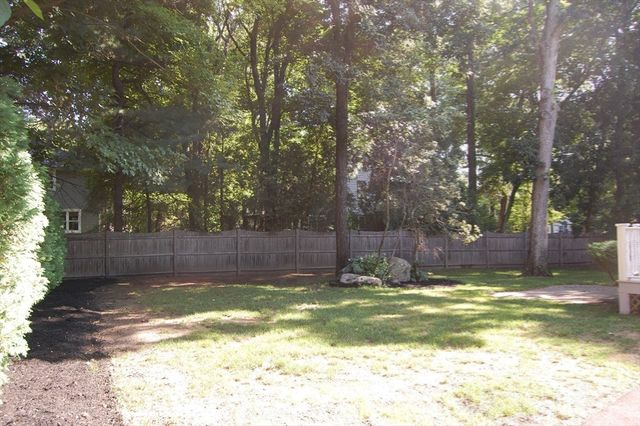 10 Tattan Farm Road, Worcester, MA 01605