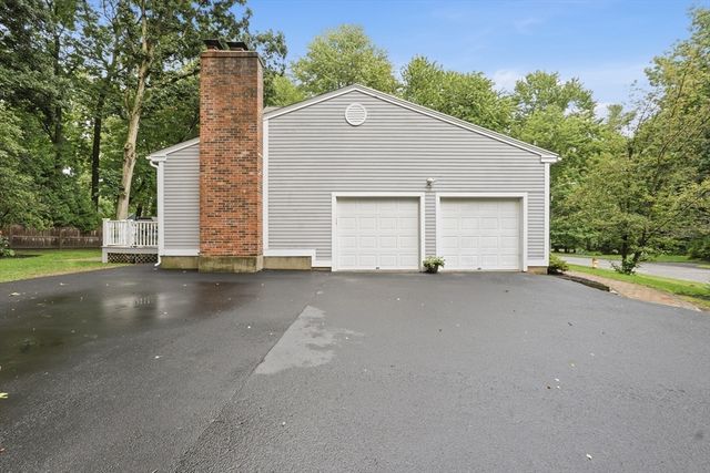 10 Tattan Farm Road, Worcester, MA 01605