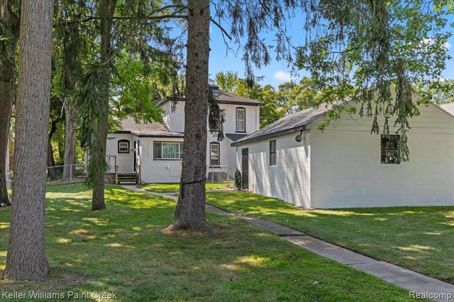 70372 N Main Street, Richmond, MI 48062