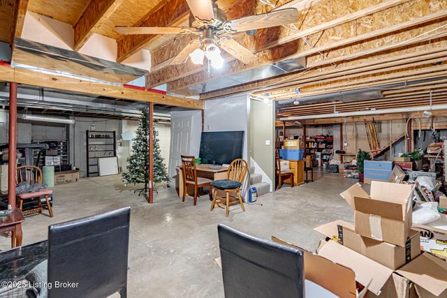 4111 Countryside Dr, Simpsonville, KY 40067