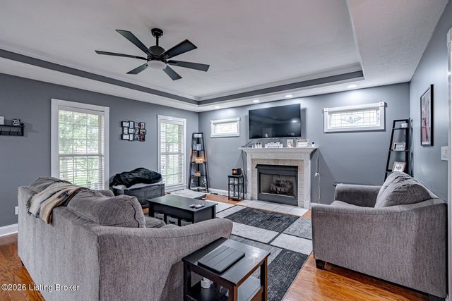 4111 Countryside Dr, Simpsonville, KY 40067