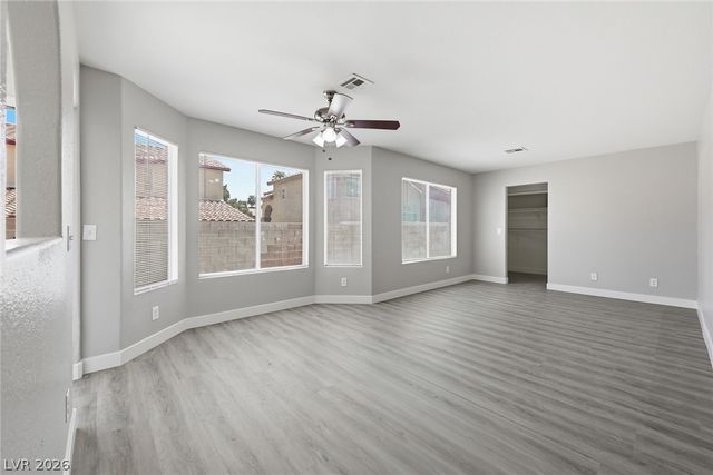 808 Majestic Rock Circle, Las Vegas, NV 89128