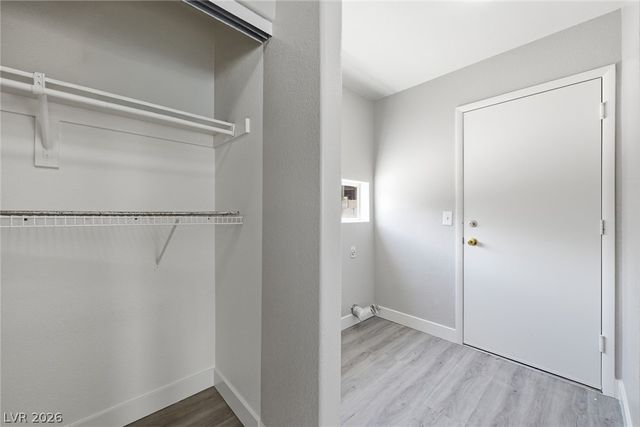 808 Majestic Rock Circle, Las Vegas, NV 89128