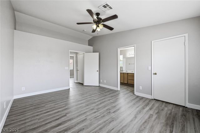 808 Majestic Rock Circle, Las Vegas, NV 89128