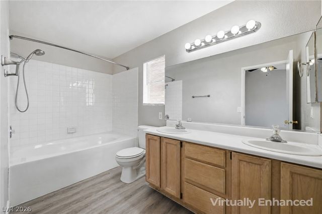 808 Majestic Rock Circle, Las Vegas, NV 89128