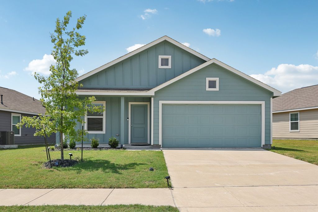 1784 Courage Creek, Crandall, TX 75114