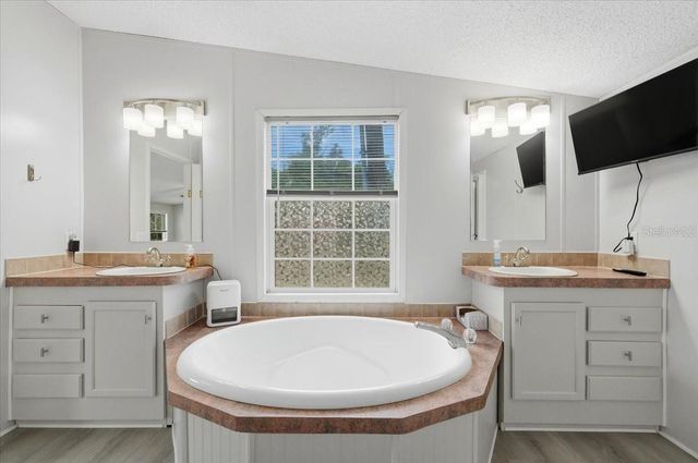 10626 PATHFINDER TRAIL, Lakeland, FL 33809