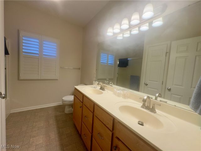 4456 Red Panda Circle NW, Massillon, OH 44646