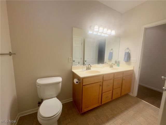 4456 Red Panda Circle NW, Massillon, OH 44646