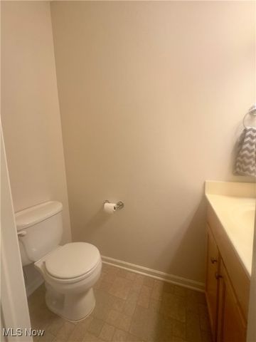 4456 Red Panda Circle NW, Massillon, OH 44646