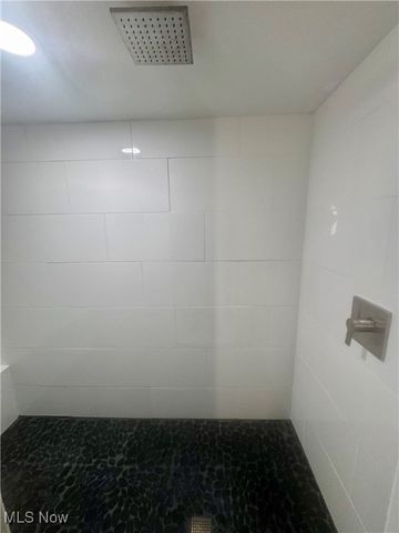 4456 Red Panda Circle NW, Massillon, OH 44646