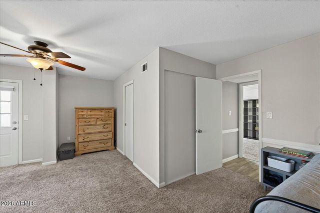3135 W AUGUSTA Avenue, Phoenix, AZ 85051