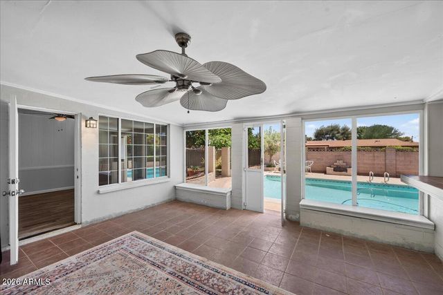 3135 W AUGUSTA Avenue, Phoenix, AZ 85051