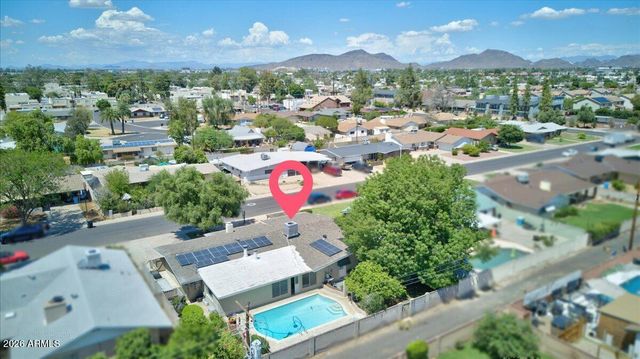 3135 W AUGUSTA Avenue, Phoenix, AZ 85051