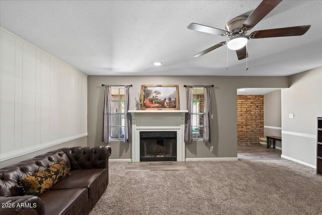 3135 W AUGUSTA Avenue, Phoenix, AZ 85051