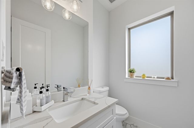 2620 Valley View Lane 100, Farmers Branch, TX 75234