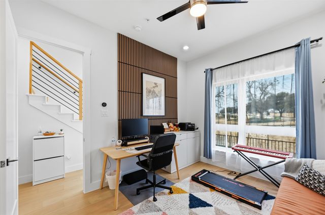 2620 Valley View Lane 100, Farmers Branch, TX 75234