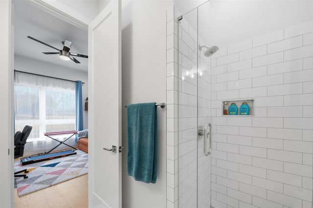 2620 Valley View Lane 100, Farmers Branch, TX 75234