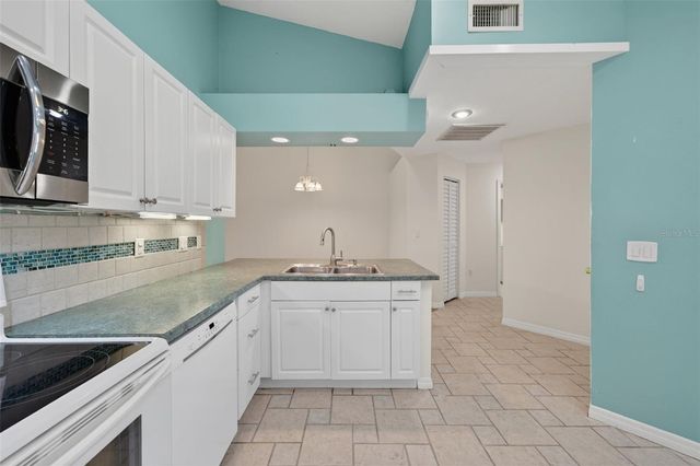 5626 MONTE ROSSO ROAD, Sarasota, FL 34243