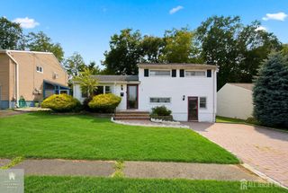 51 Haven Terrace, Sayreville, NJ 08859