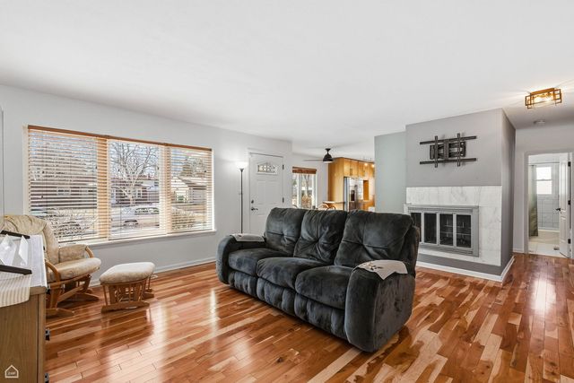 367 Park Avenue, Wheeling, IL 60090