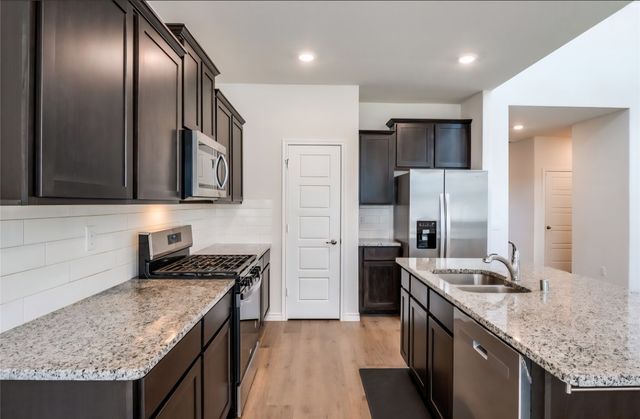 7216 Headingham Way, Mckinney, TX 75071