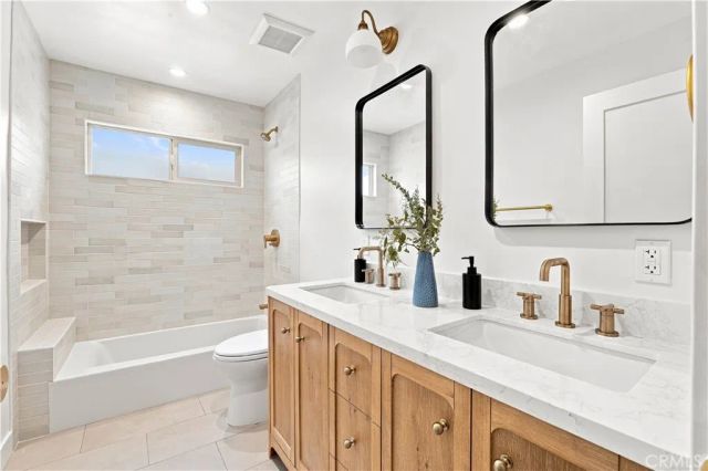 2011 Springfield Avenue, Hermosa Beach, CA 90254