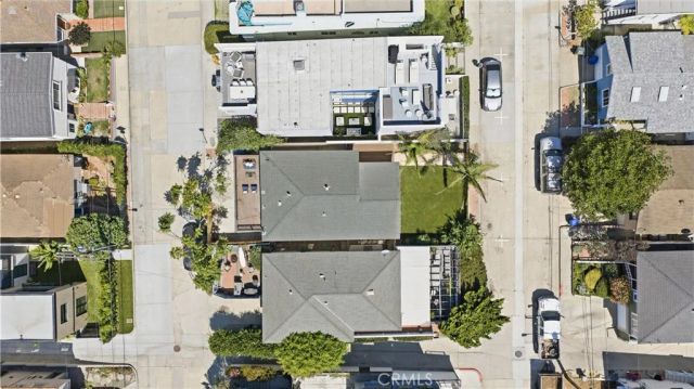 2011 Springfield Avenue, Hermosa Beach, CA 90254