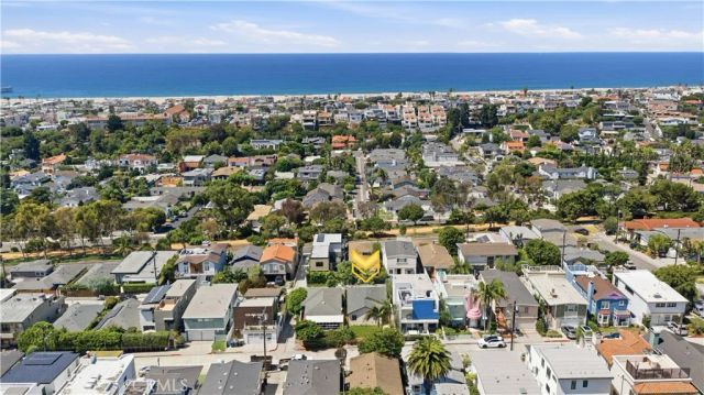 2011 Springfield Avenue, Hermosa Beach, CA 90254