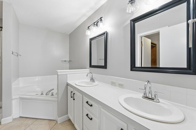 709 S Goebel, Wichita, KS 67207