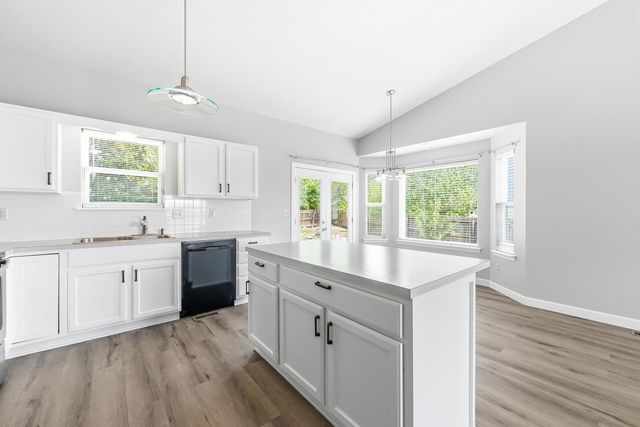 709 S Goebel, Wichita, KS 67207