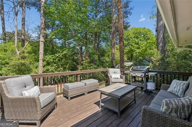 2304 Pembrook PL NE, Atlanta, GA 30324