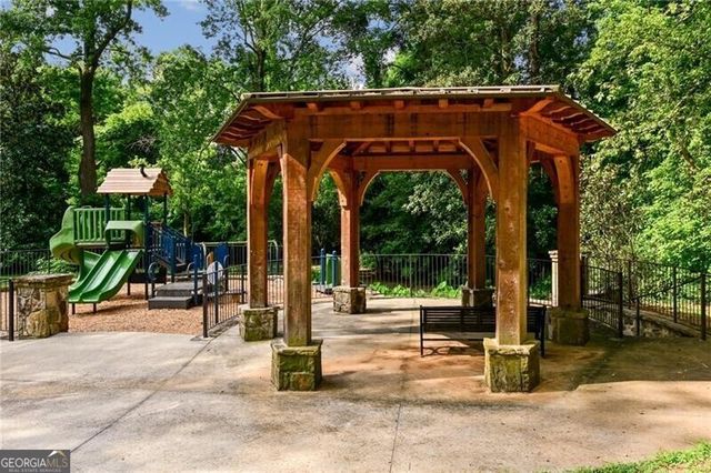 2304 Pembrook PL NE, Atlanta, GA 30324