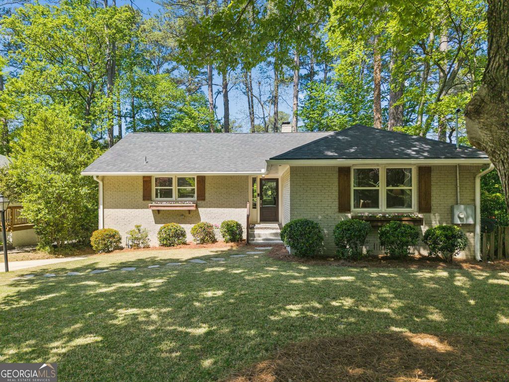2304 Pembrook PL NE, Atlanta, GA 30324