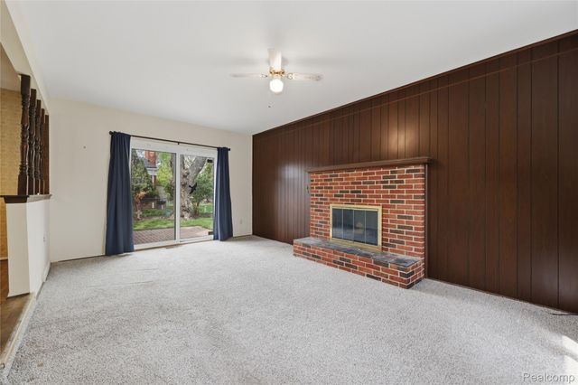2229 Hillcrescent Drive, Troy, MI 48085