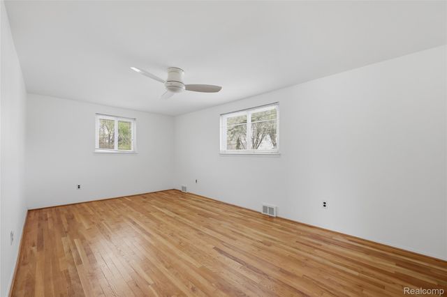 2229 Hillcrescent Drive, Troy, MI 48085