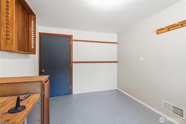 359 Frank Smith Road, Toutle, WA 98649