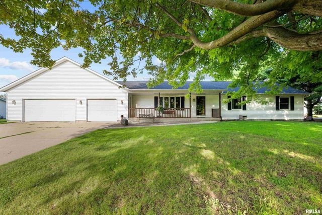 13109 83RD Avenue, Blue Grass, IA 52726