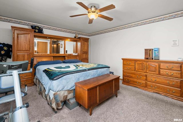 13109 83RD Avenue, Blue Grass, IA 52726