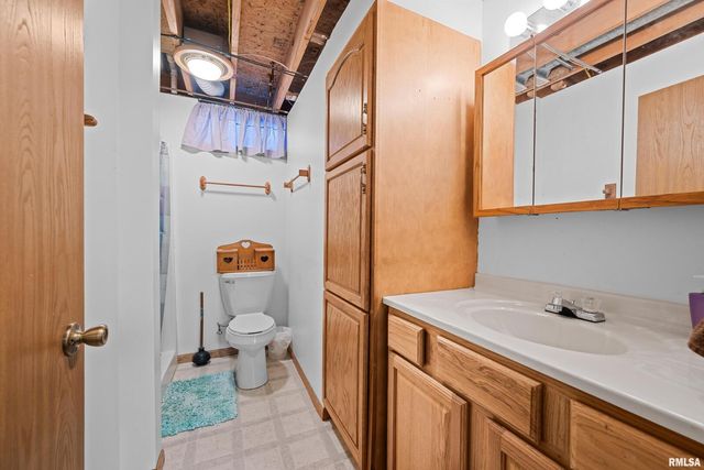 13109 83RD Avenue, Blue Grass, IA 52726