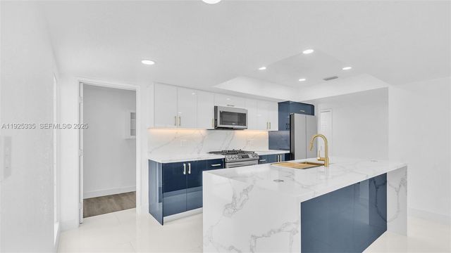 11421 SW 84th St 1, Miami, FL 33173