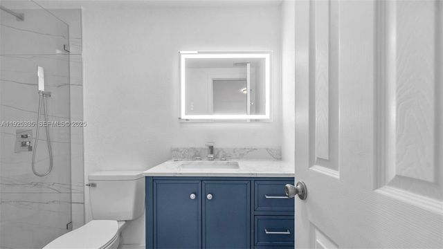 11421 SW 84th St 1, Miami, FL 33173