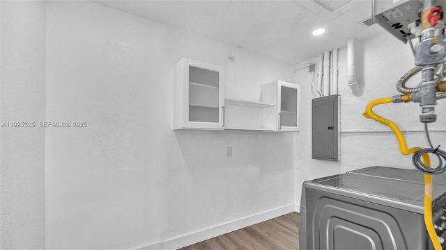 11421 SW 84th St 1, Miami, FL 33173